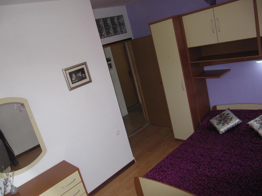 Apartmans And Rooms Dunjini Dvori كورتْشولا المظهر الخارجي الصورة