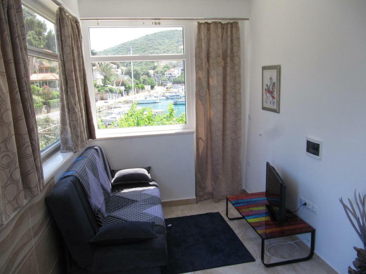 Apartmans And Rooms Dunjini Dvori كورتْشولا المظهر الخارجي الصورة